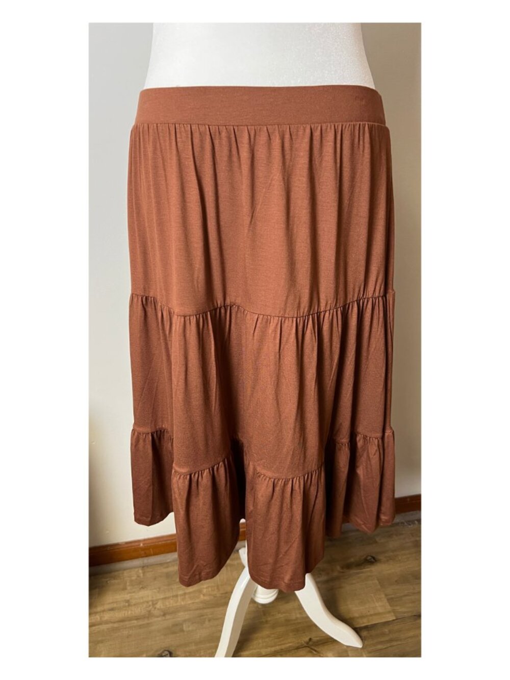 Kettlewell Tiered Midi Skirt | Cinnamon Brown | XL